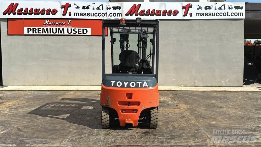Toyota 8FBMT25 Sähkötrukit
