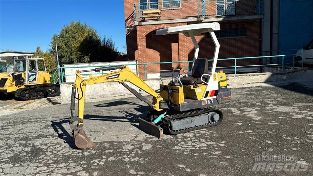 Yanmar B12-1 Minikaivukoneet < 7t