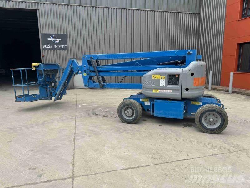 Genie Z45/25 Kuukulkijat