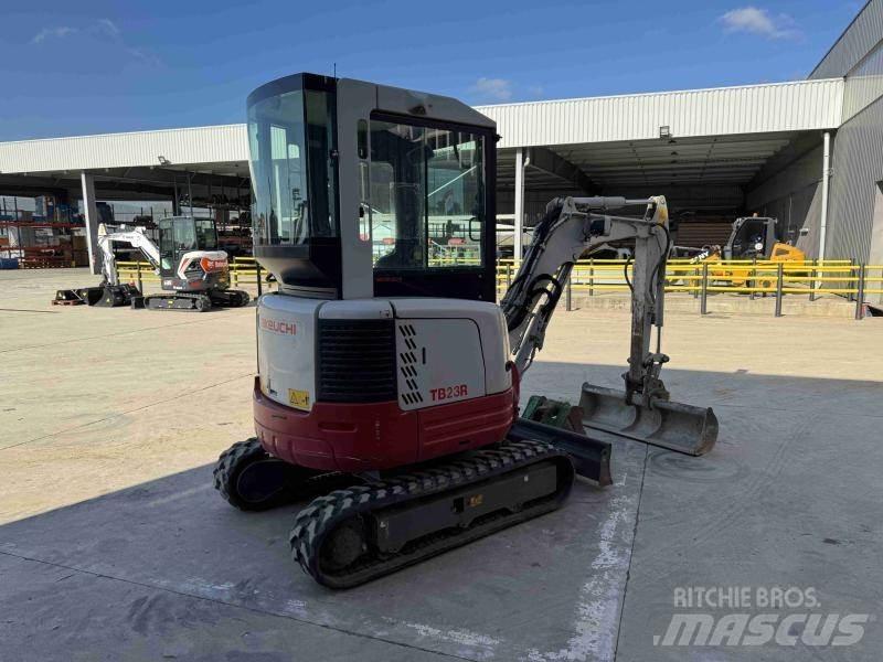 Takeuchi TB 23 Minikaivukoneet < 7t