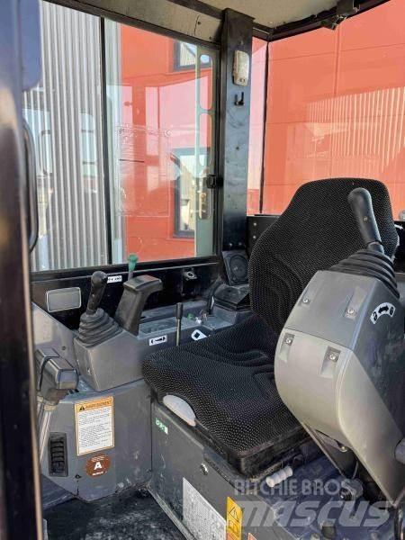 Takeuchi TB 23 Minikaivukoneet < 7t