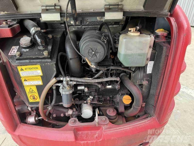Takeuchi TB216 Minikaivukoneet < 7t