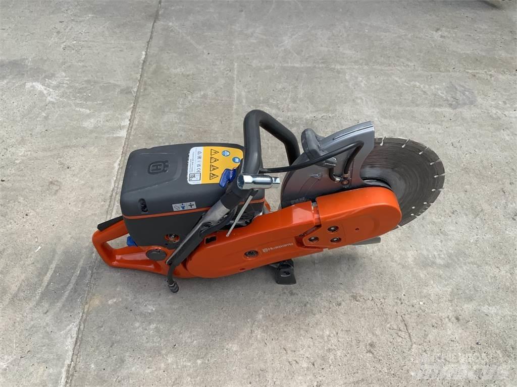 Husqvarna K770 Saw Muut maatalouskoneet