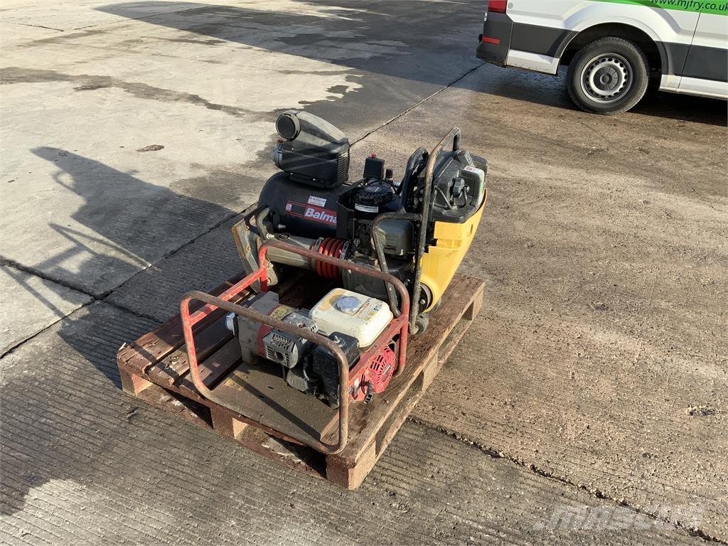  Pallet of Small Plant Muut maatalouskoneet