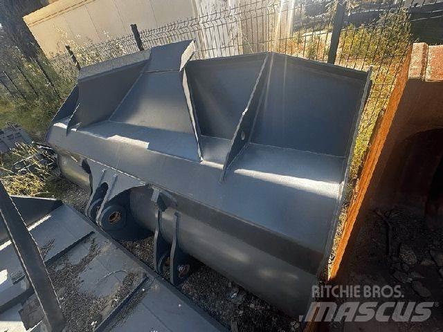 Liebherr  Muut koneet