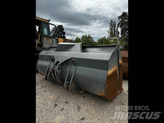 Liebherr GODET Muut koneet