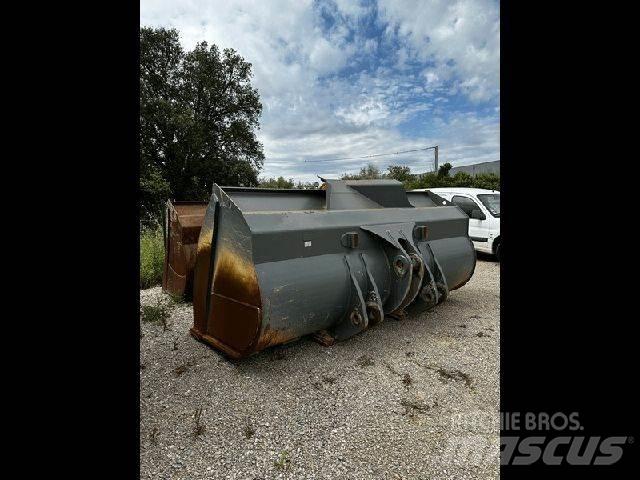 Liebherr GODET Muut koneet
