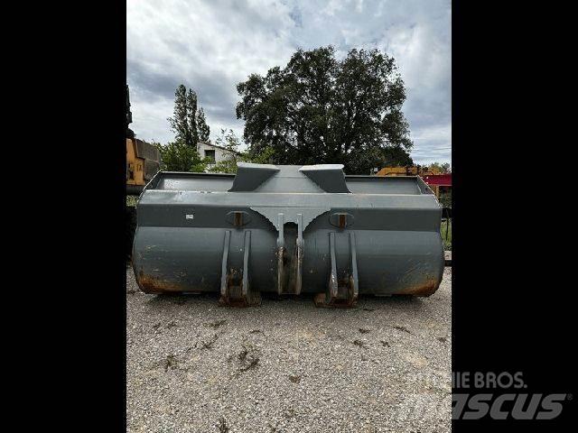 Liebherr GODET Muut koneet