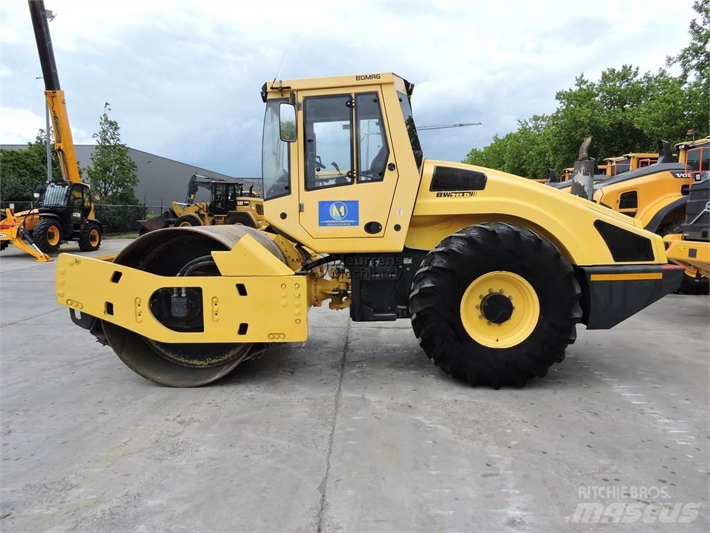 Bomag BW211D-4 GERMAN Muut jyrät