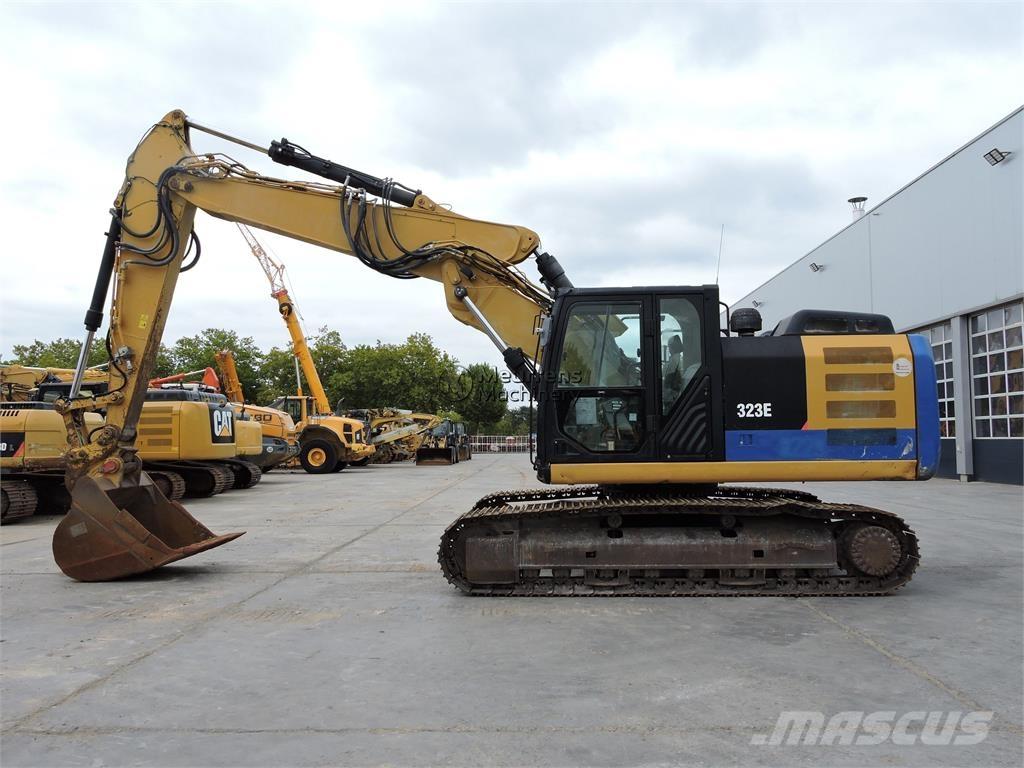 CAT 323EL Telakaivukoneet