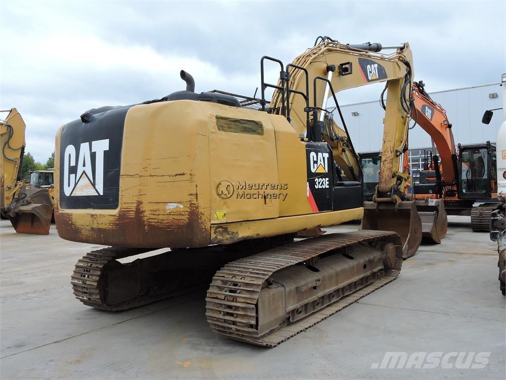 CAT 323EL Telakaivukoneet