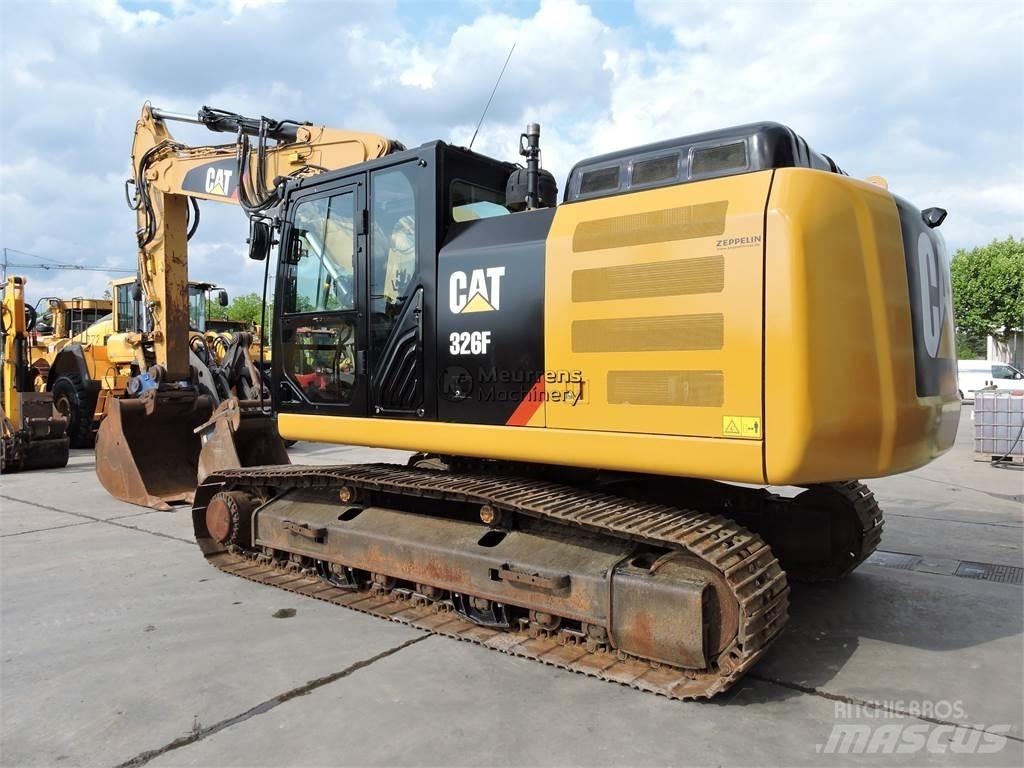 CAT 326F Telakaivukoneet