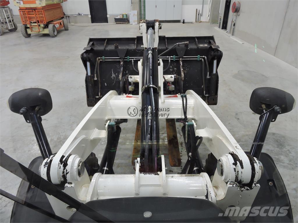 CAT 908M + FORK Pyöräkuormaajat