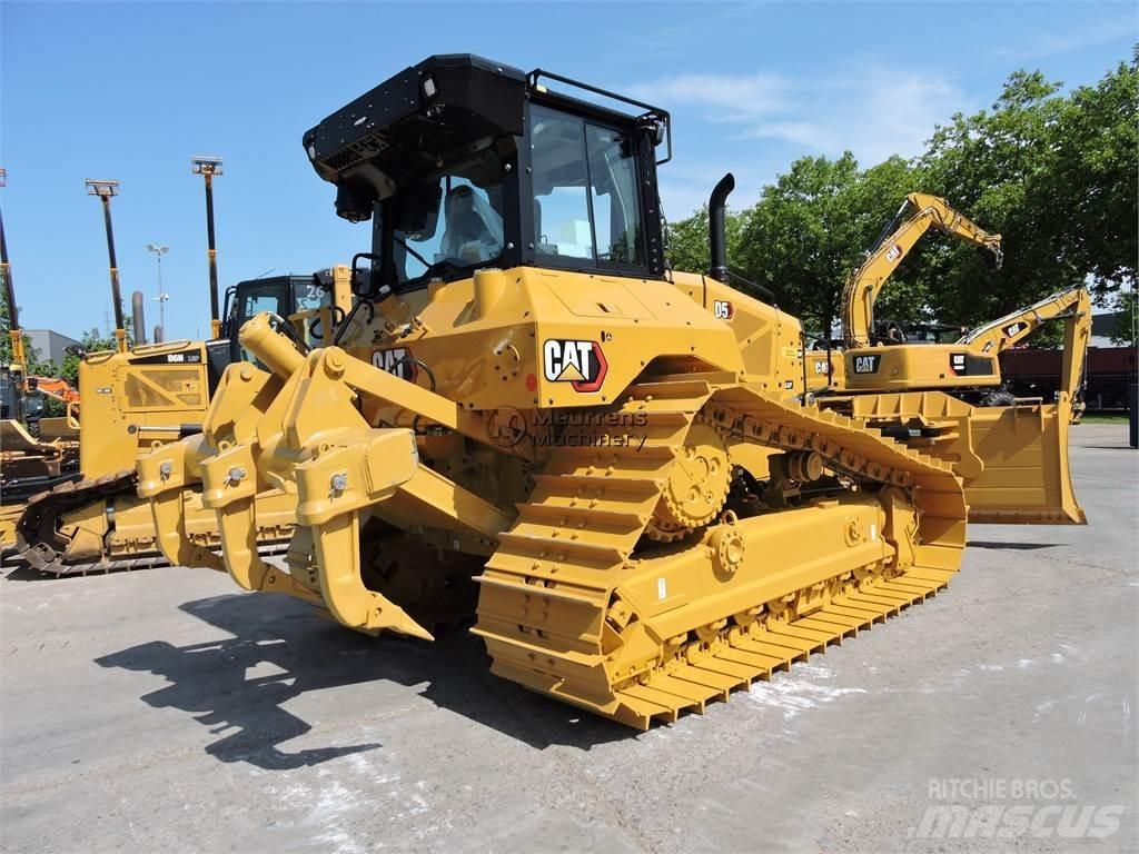 CAT D5 Puskukoneet