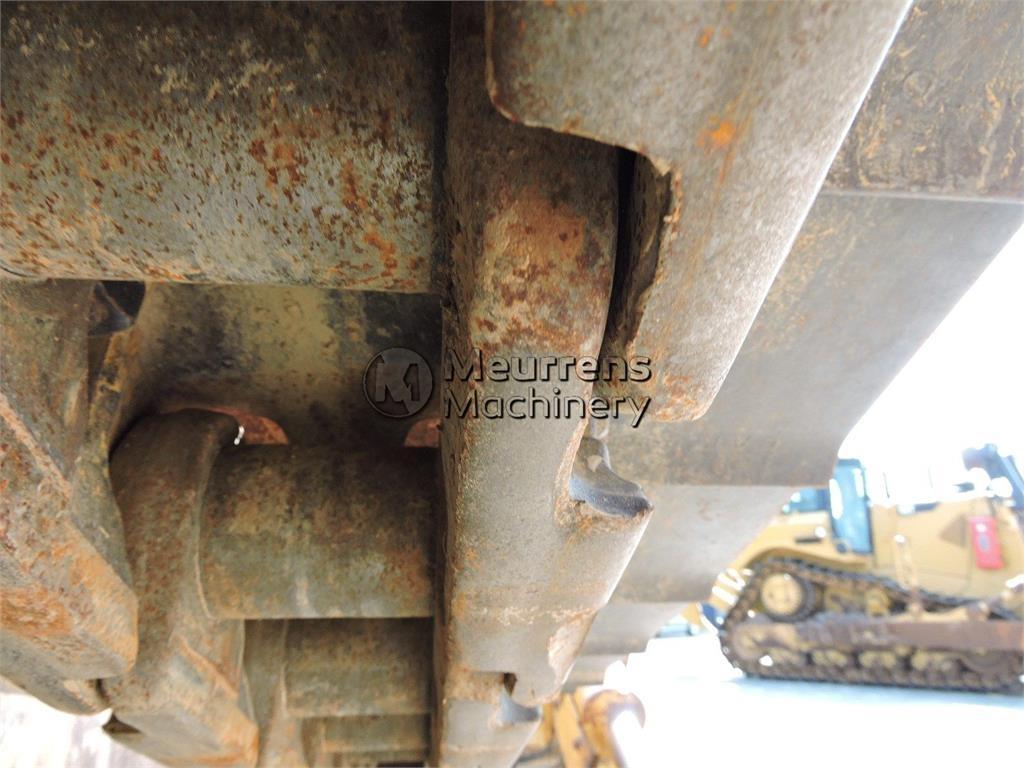 CAT D7R Puskukoneet