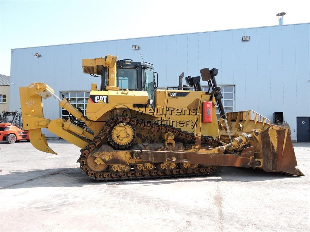 CAT D8T GERMAN Puskukoneet