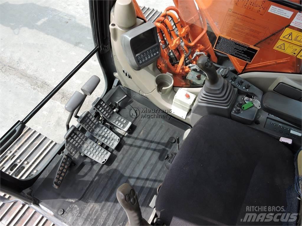 Hitachi ZX180 Telakaivukoneet