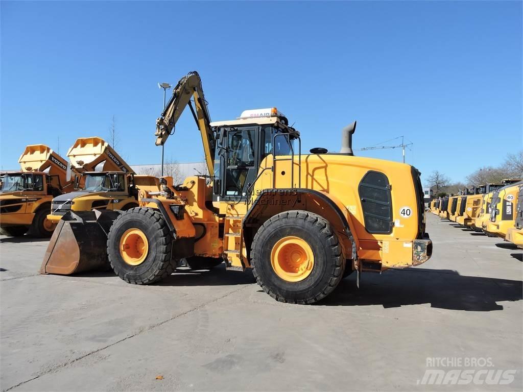 Hyundai HL970 Pyöräkuormaajat