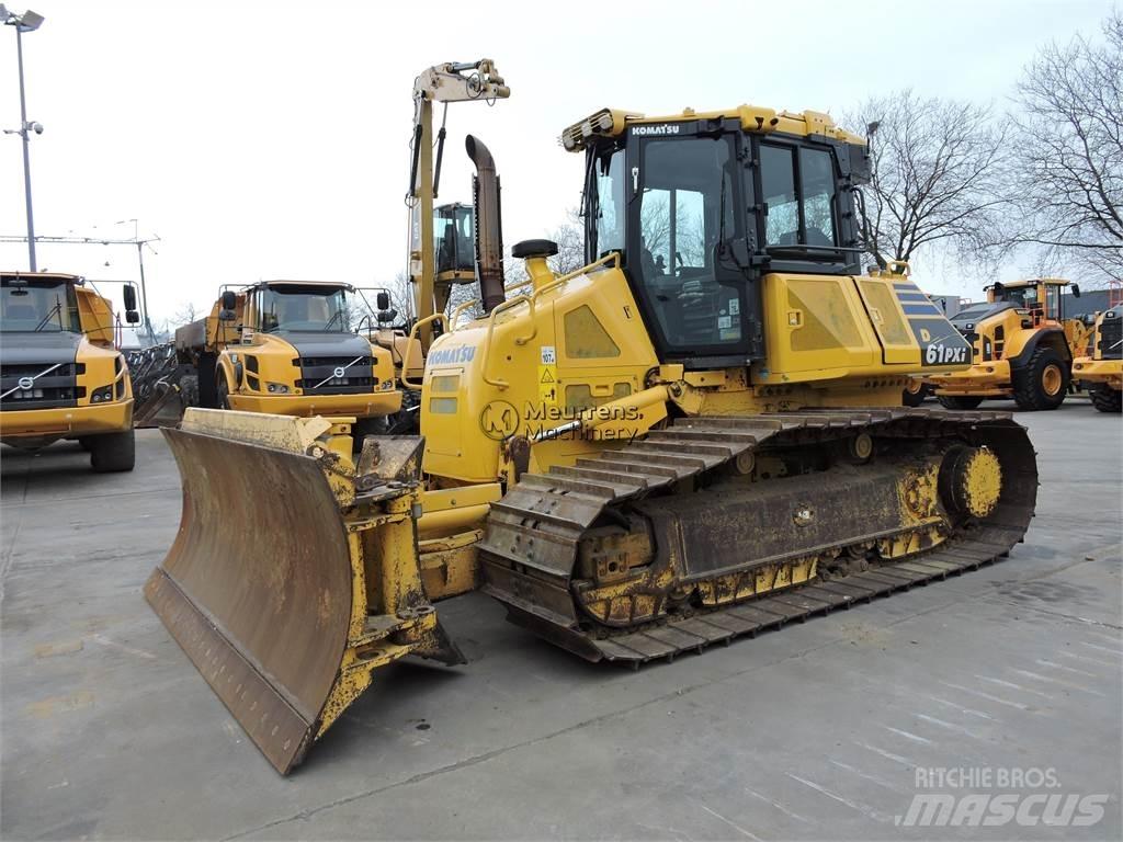 Komatsu D61PXi-23 Puskukoneet