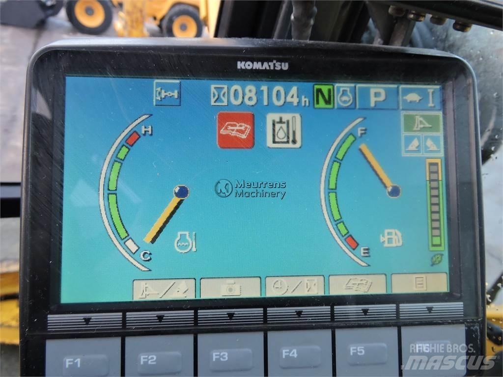 Komatsu PW98 Pyöräkaivukoneet