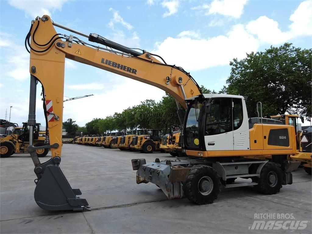 Liebherr A924 Pyöräkaivukoneet