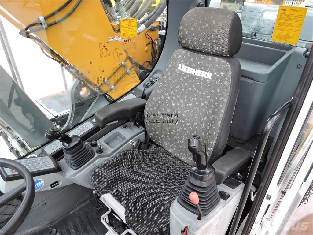 Liebherr A924 Pyöräkaivukoneet