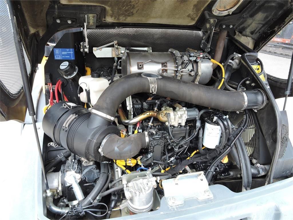 Liebherr L508 + FORK Pyöräkuormaajat