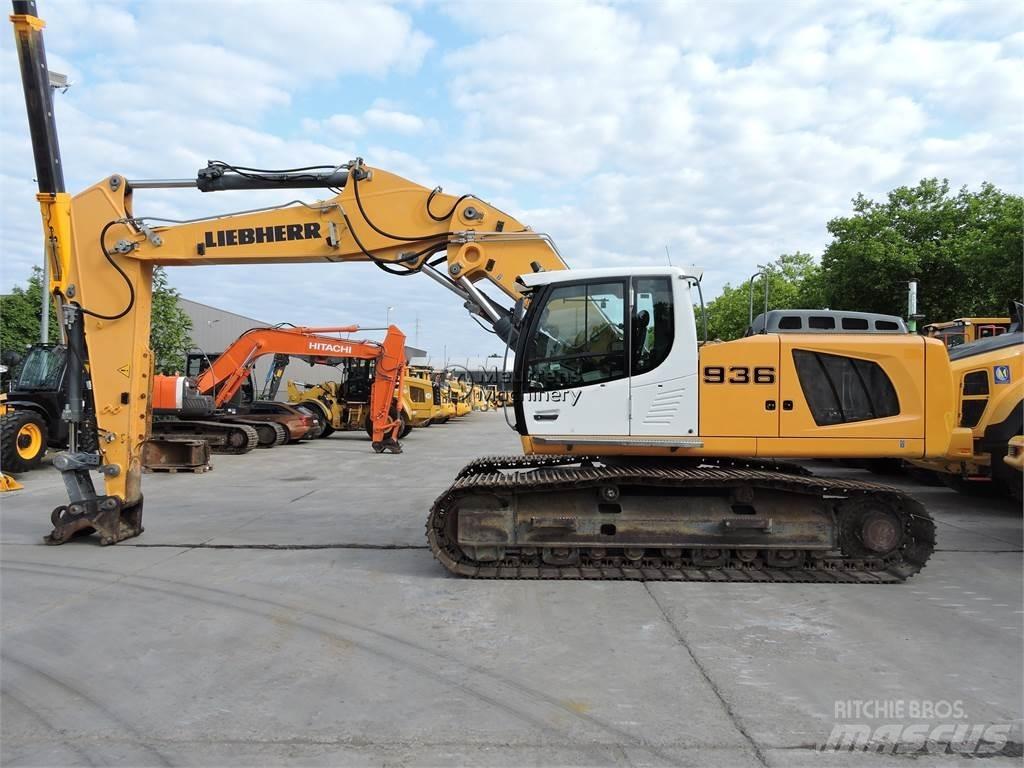 Liebherr R936LC Telakaivukoneet