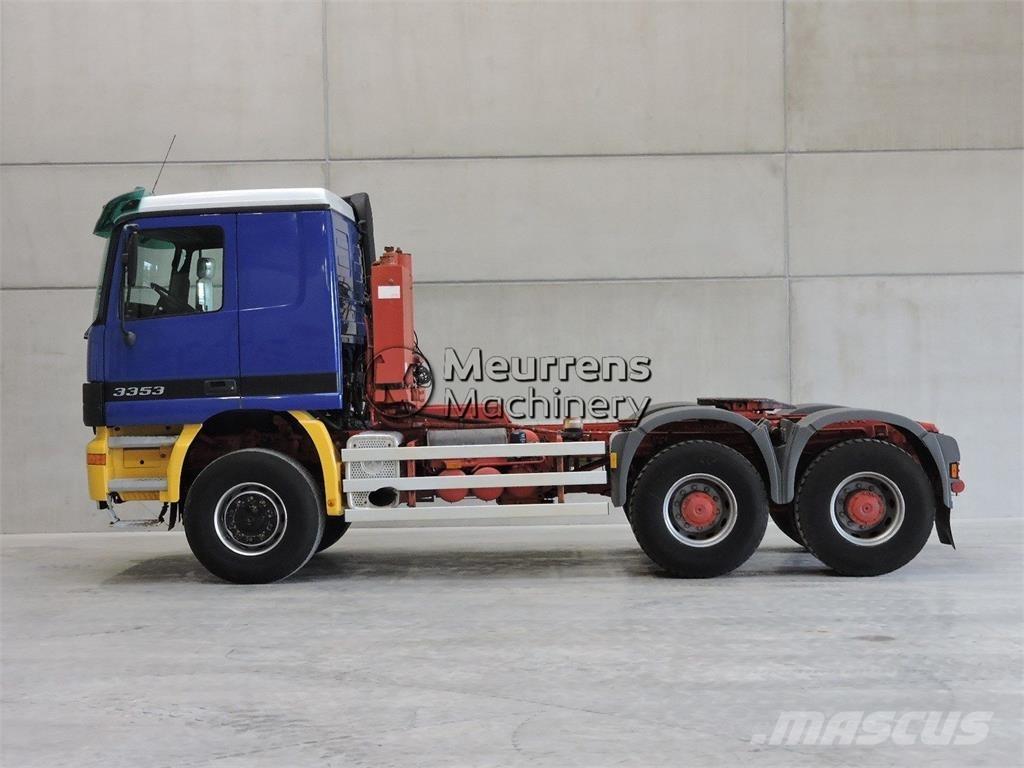 Mercedes-Benz 3353 Muut koneet