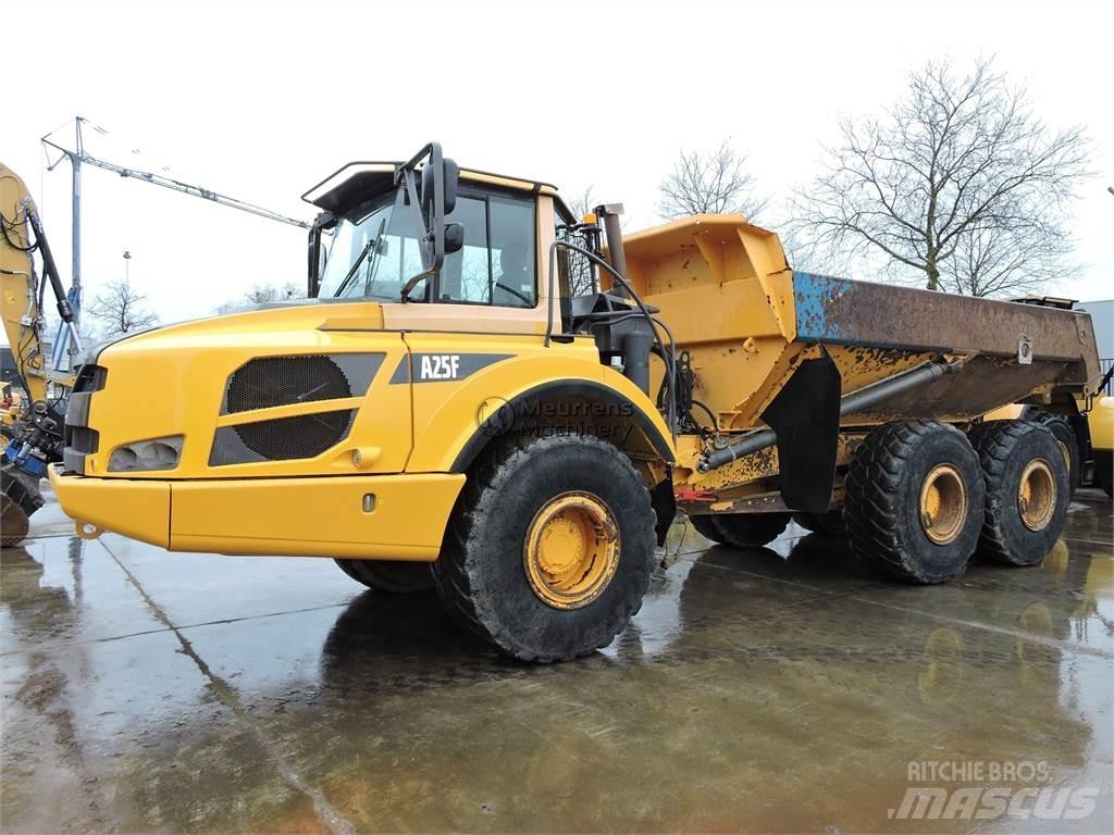 Volvo A25F Dumpperit