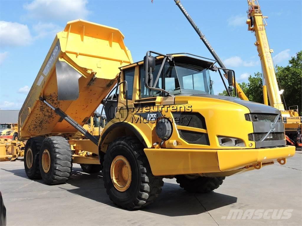 Volvo A25F Dumpperit