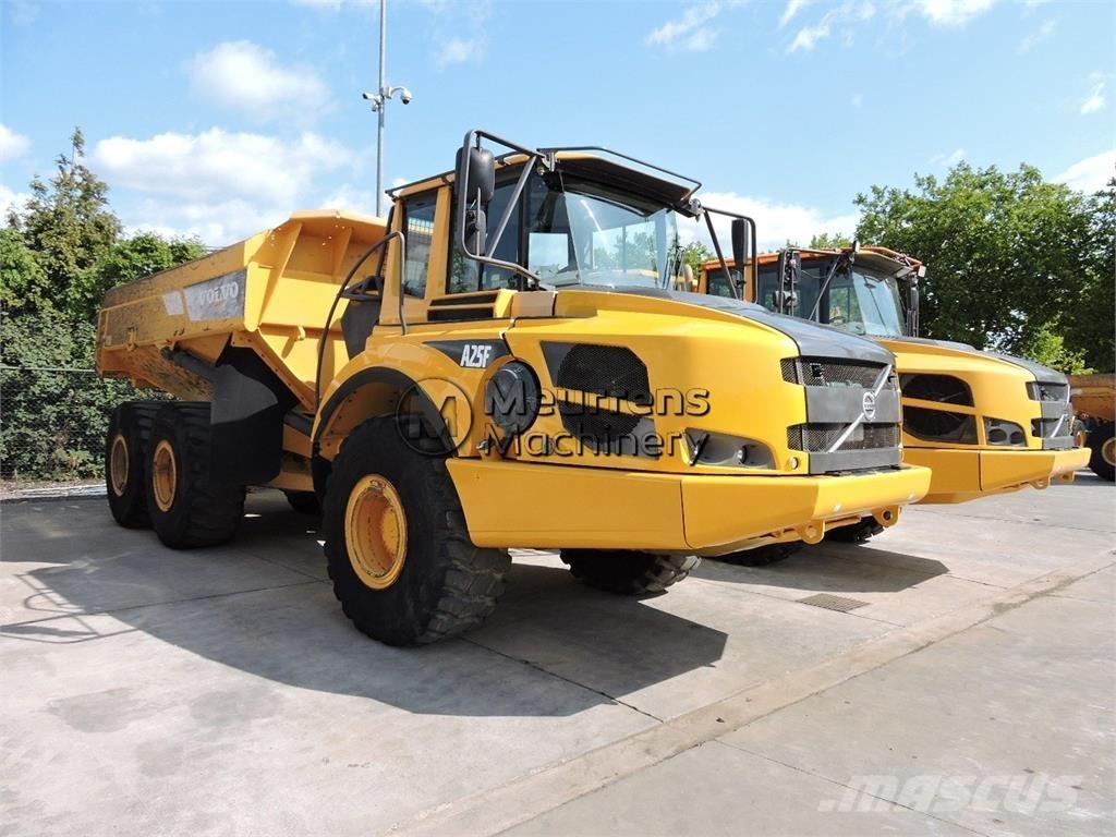 Volvo A25F Dumpperit