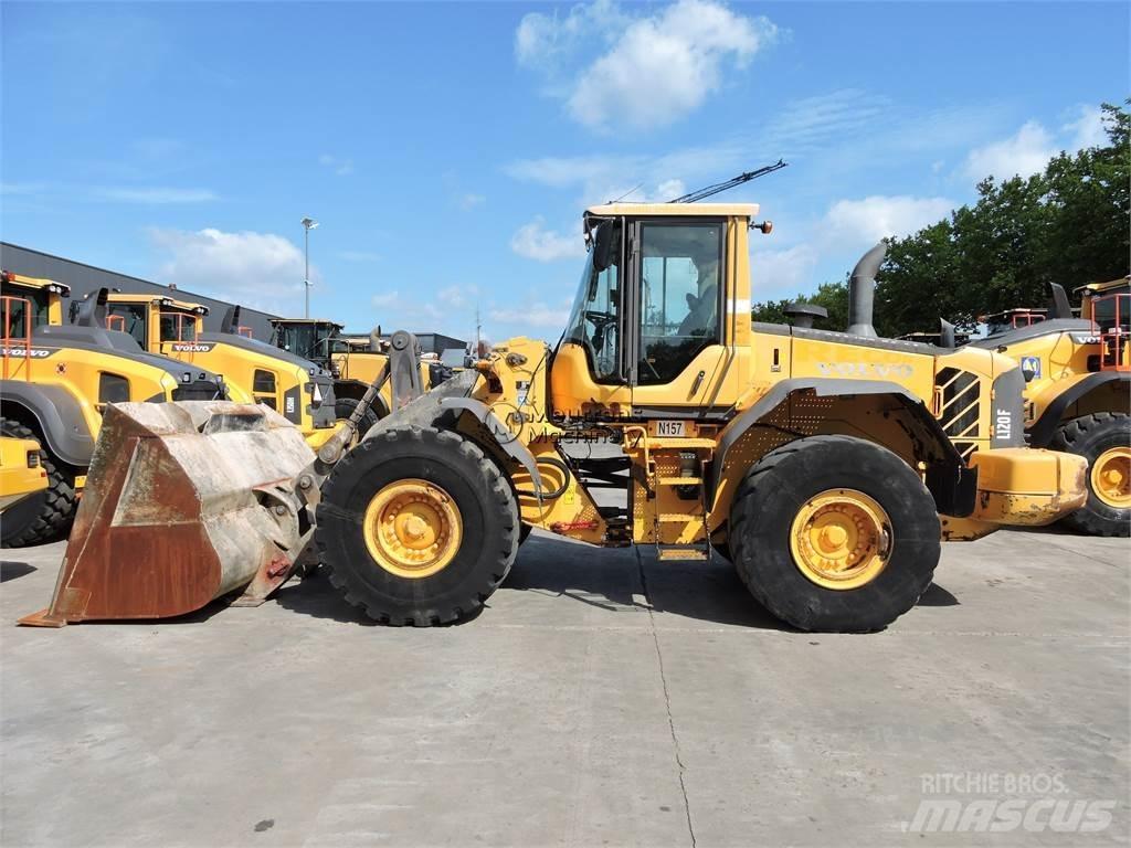Volvo L120F Pyöräkuormaajat