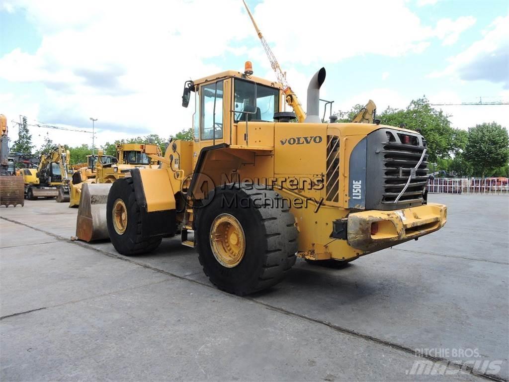 Volvo L150E + CDC Pyöräkuormaajat