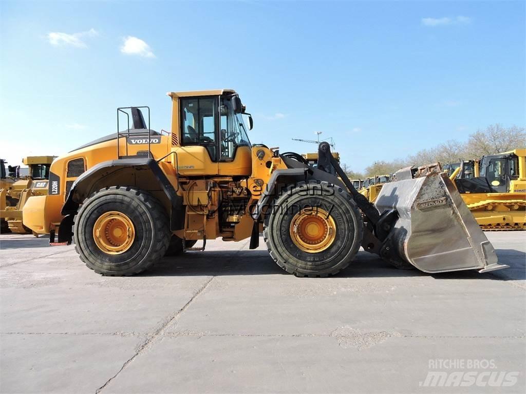 Volvo L220H Pyöräkuormaajat