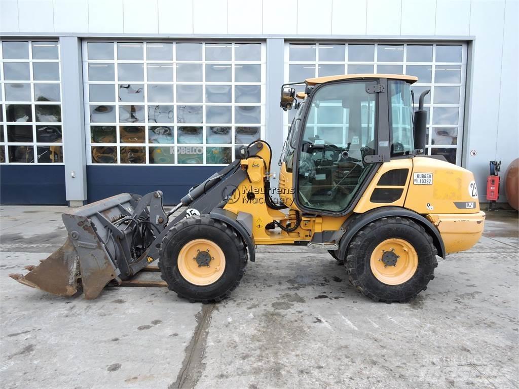 Volvo L25F Pyöräkuormaajat