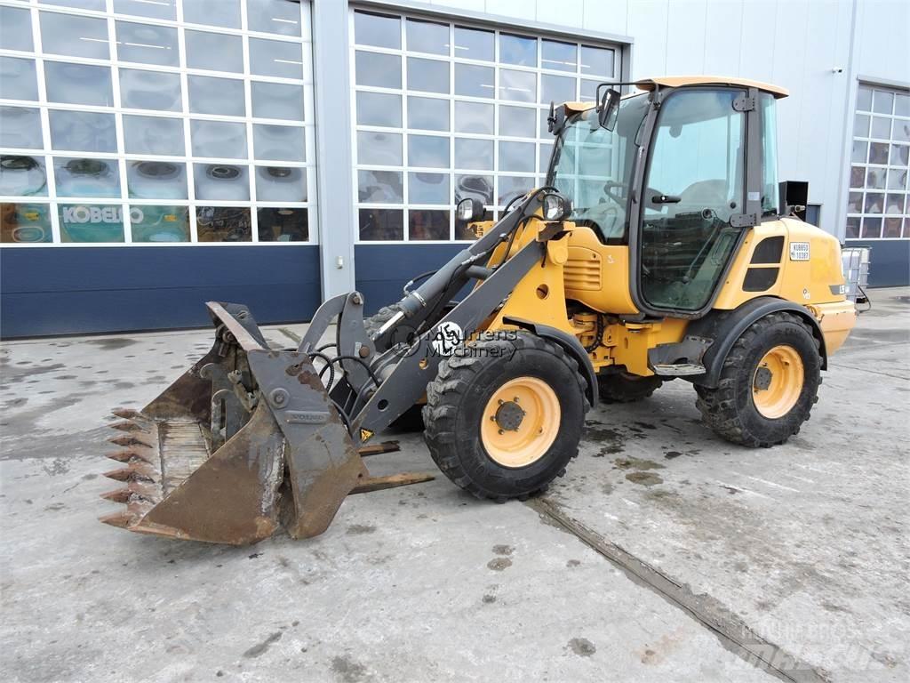 Volvo L25F Pyöräkuormaajat