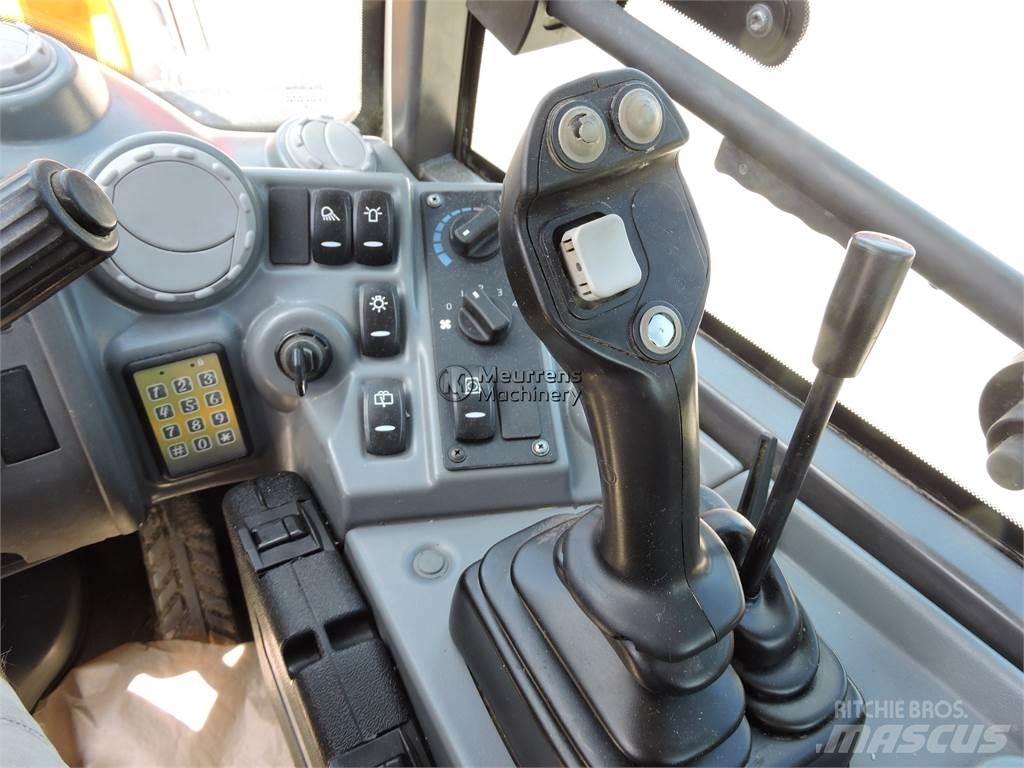 Volvo L25F + FORK Pyöräkuormaajat
