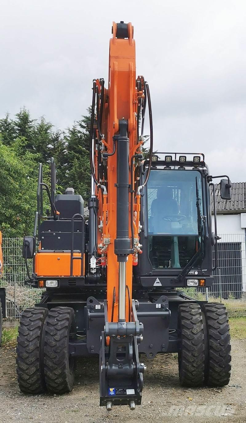 Doosan DX 160 W-7 Pyöräkaivukoneet