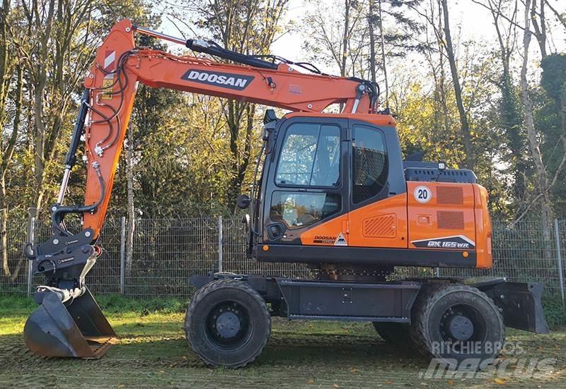 Doosan DX 165 WR-7 Pyöräkaivukoneet
