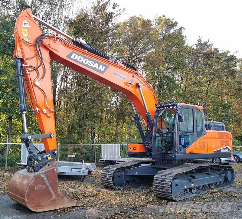 Doosan DX 210 LC-7 Telakaivukoneet