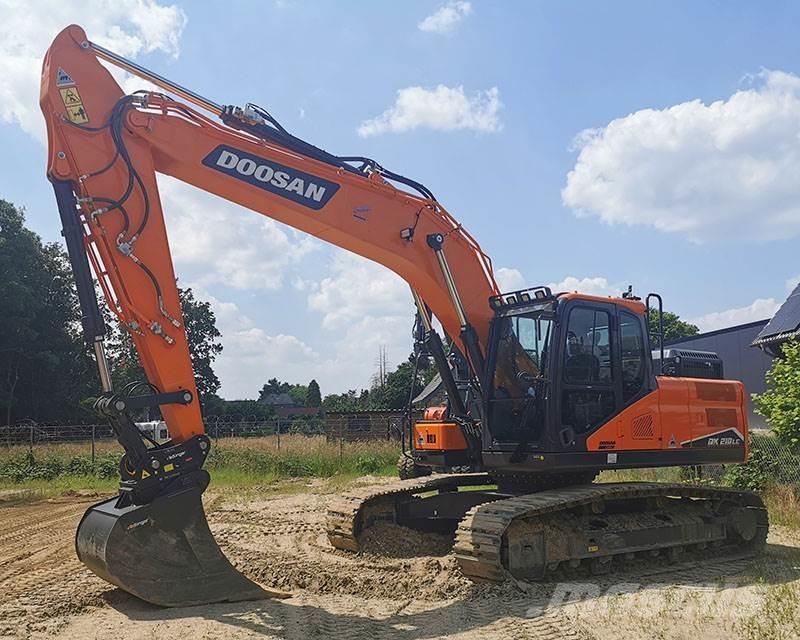 Doosan DX 210 LC-7 Telakaivukoneet