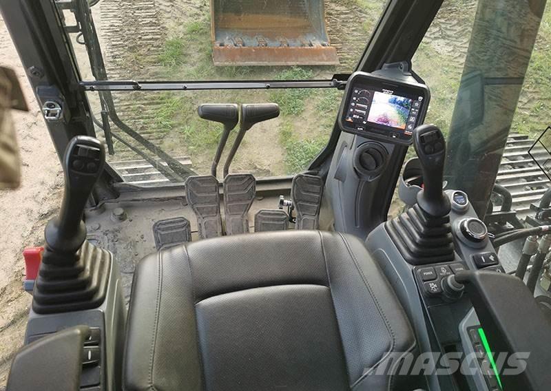 Doosan DX 225 LC-7 Telakaivukoneet