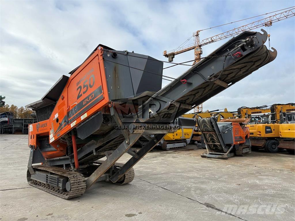 Arjes Impaktor 250 Muut koneet