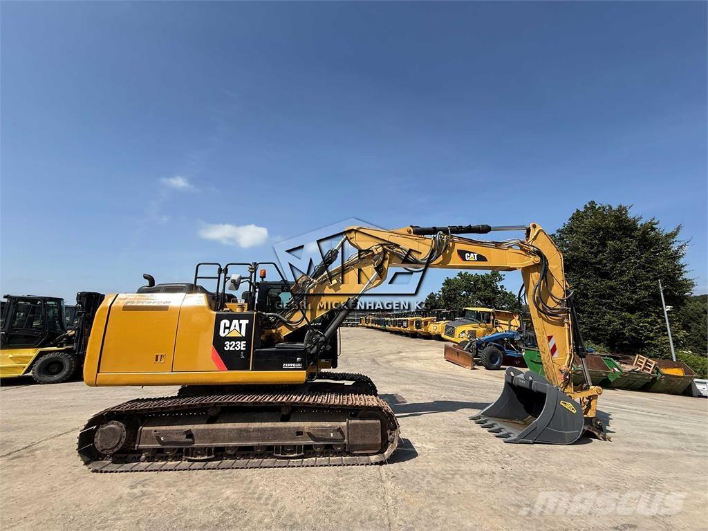 CAT 323 EL Telakaivukoneet
