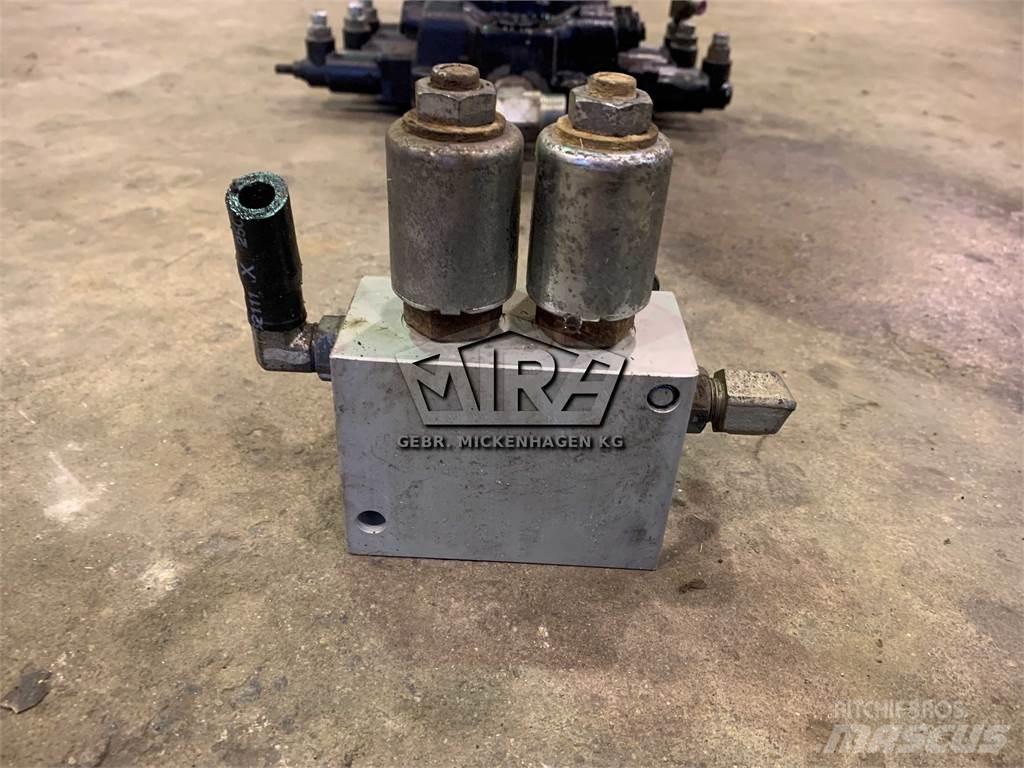 CAT 907 H/ Ventil Hydrauliikka