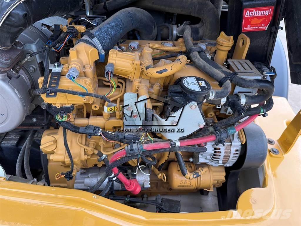 CAT 908 M Pyöräkuormaajat
