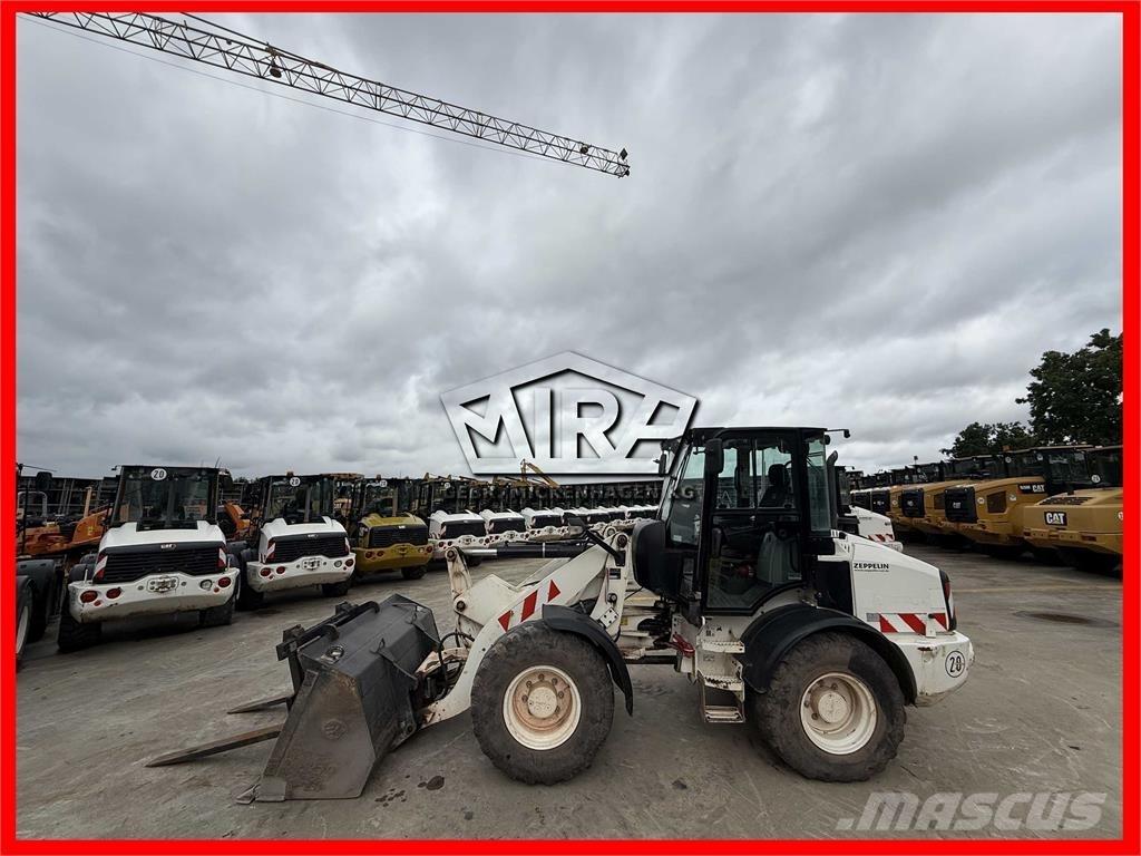 CAT 908 M Pyöräkuormaajat