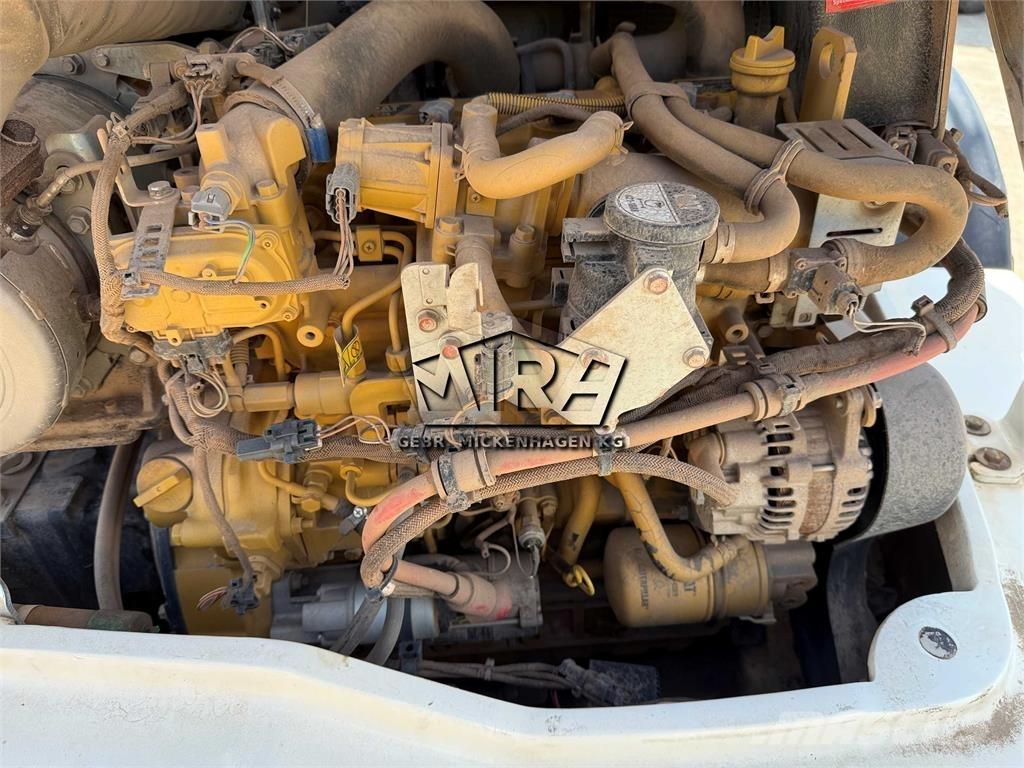 CAT 908 M Pyöräkuormaajat
