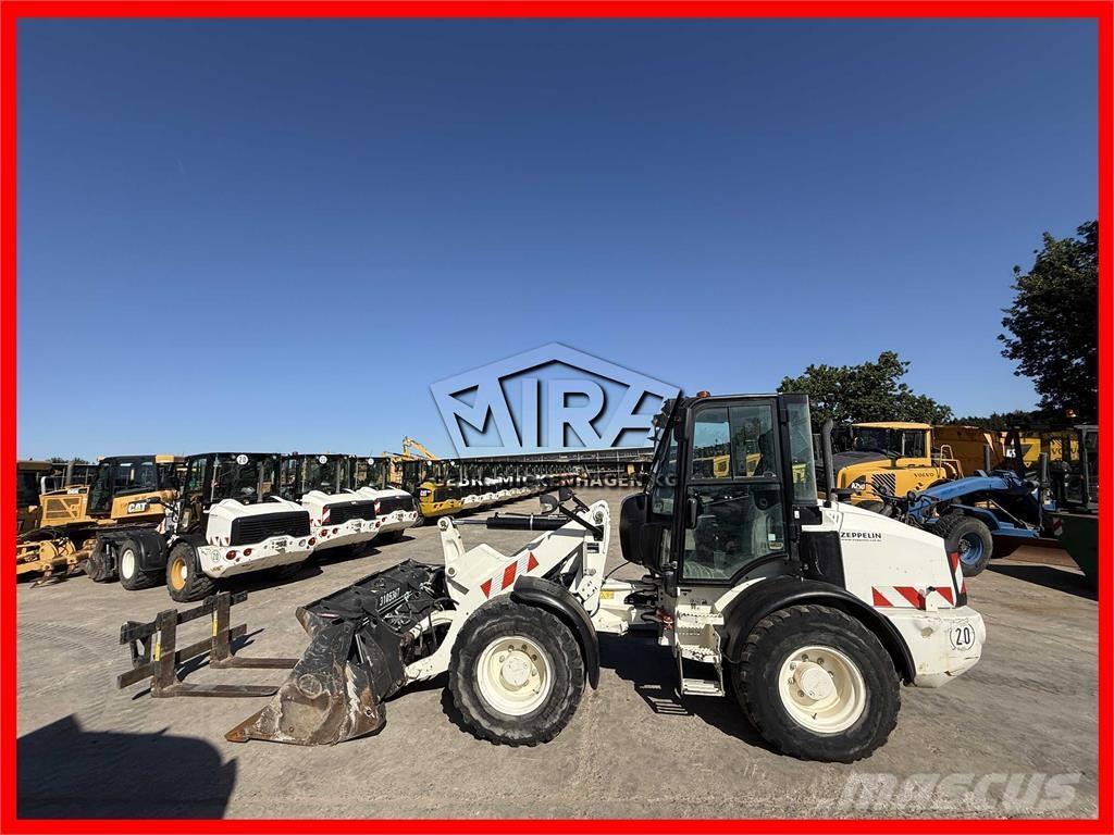 CAT 908 M Pyöräkuormaajat